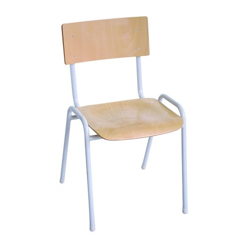 Chaise en bois empilable avec assise et dossier en bois vernis